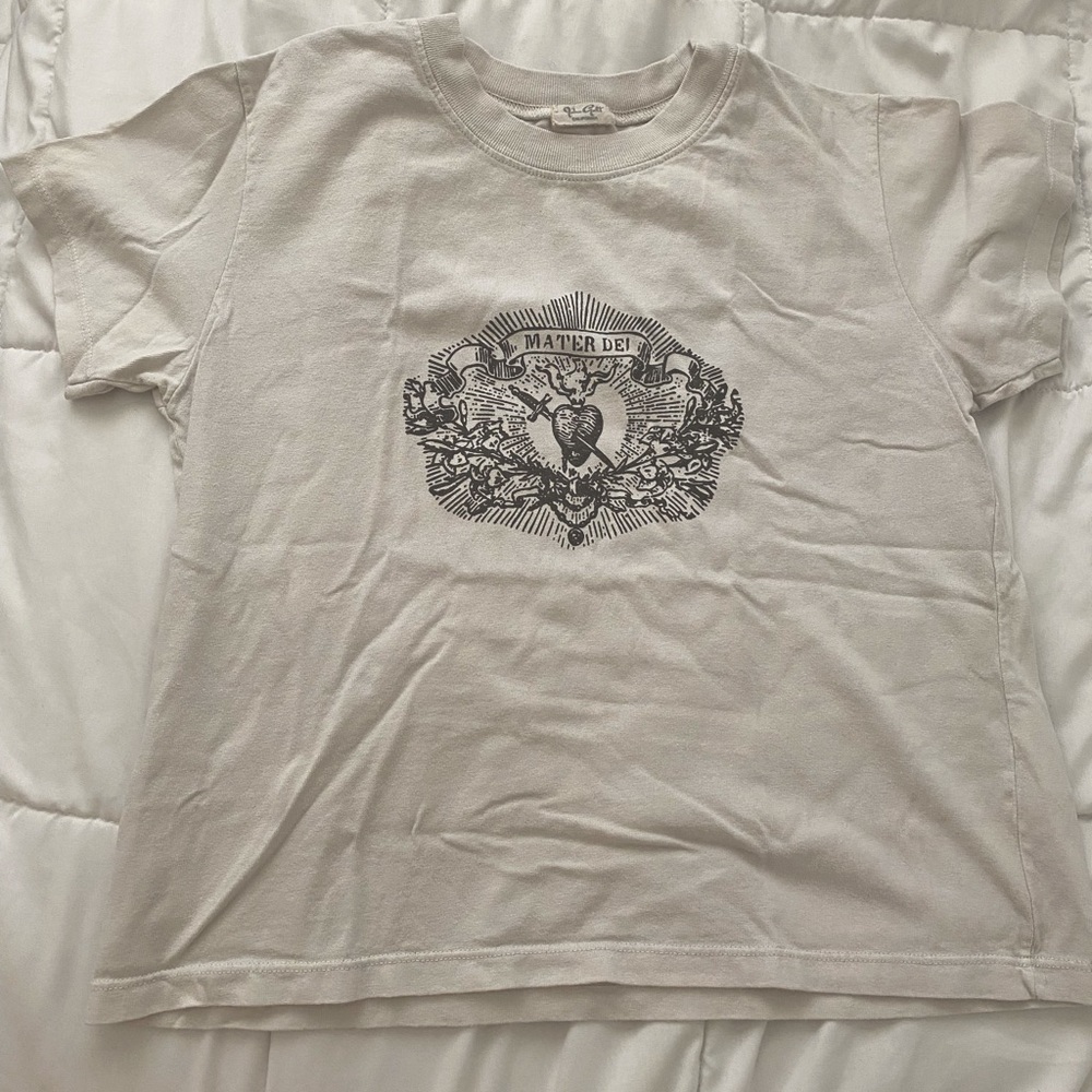 Brandy Melville Mater Dei Hallie Shirt